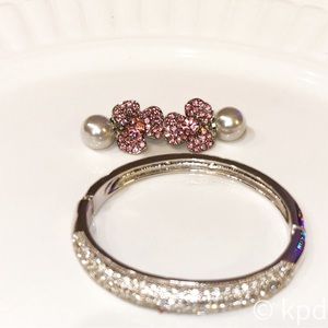 BLING BLING RHINSTONES! Earrings & Bracelet set